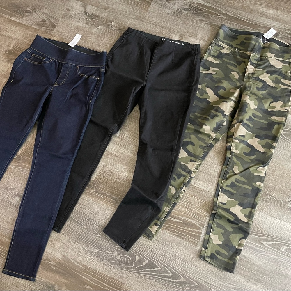 3pr New York & Co Size M Pull On Pants
